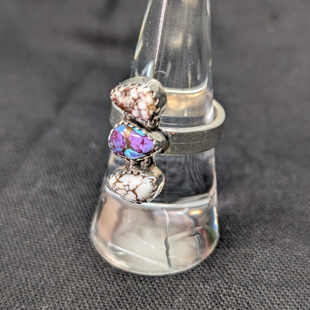 💜 Sterling Silver Triple-Stone Ring – Size 9 – Artisan Styl - Picture 2 of 8